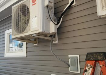 Siding Roofing Gutter Contractors at Mei Dodge blog